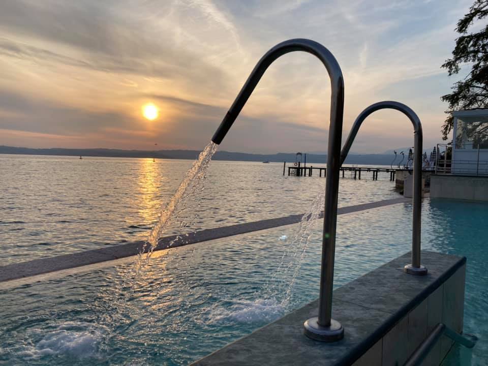 Aquaria Thermal SPA Infinity pool Sirmione